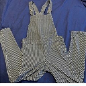 EUC Joe Fresh overalls